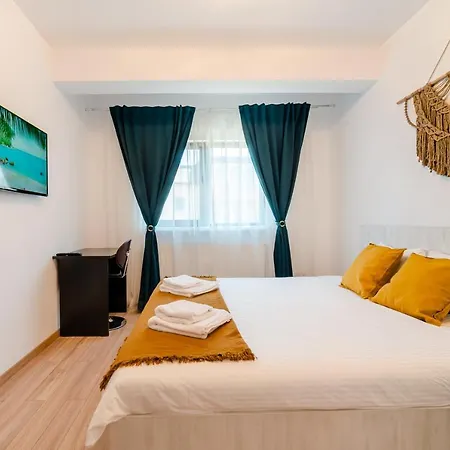 Poseidon'S Apartament Mamaia Nord דירה *